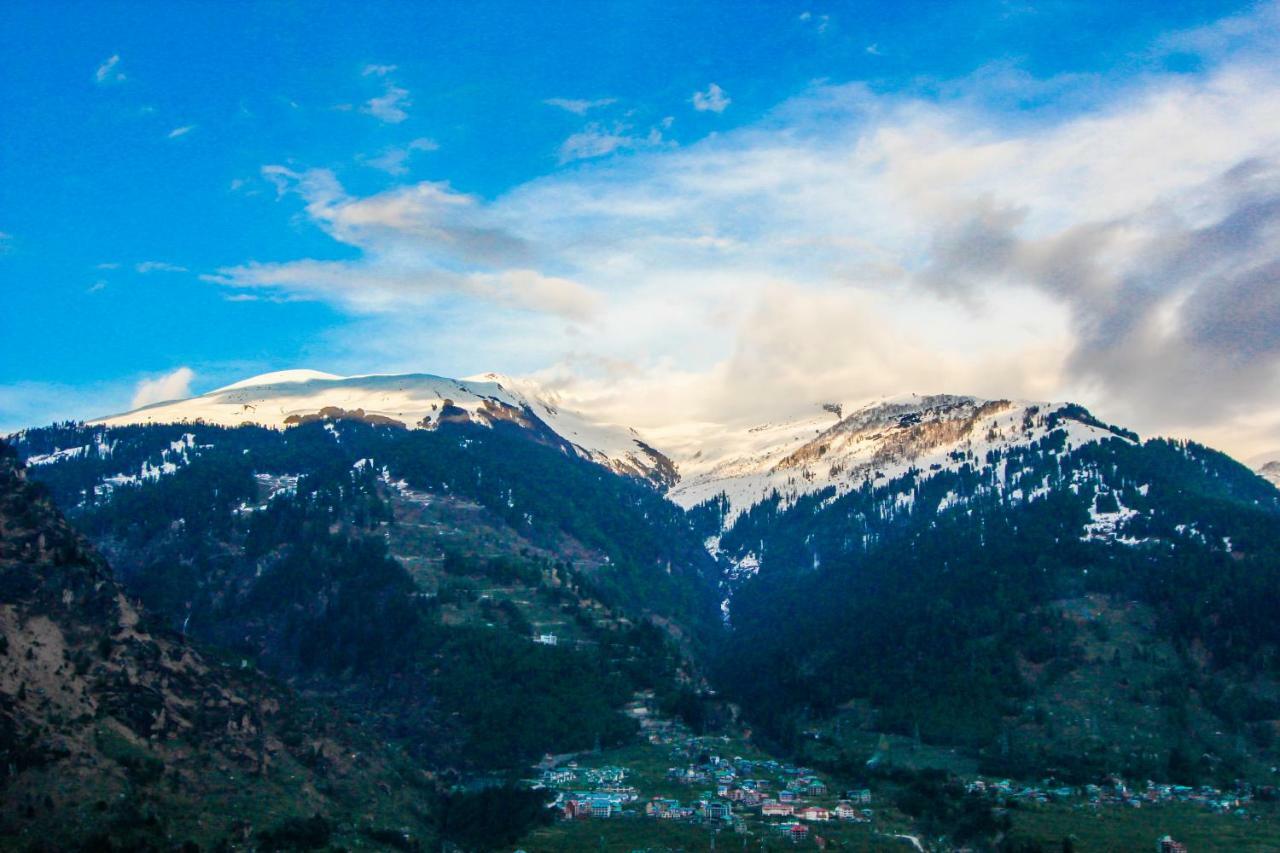 Hôtel Highq Manali Extérieur photo