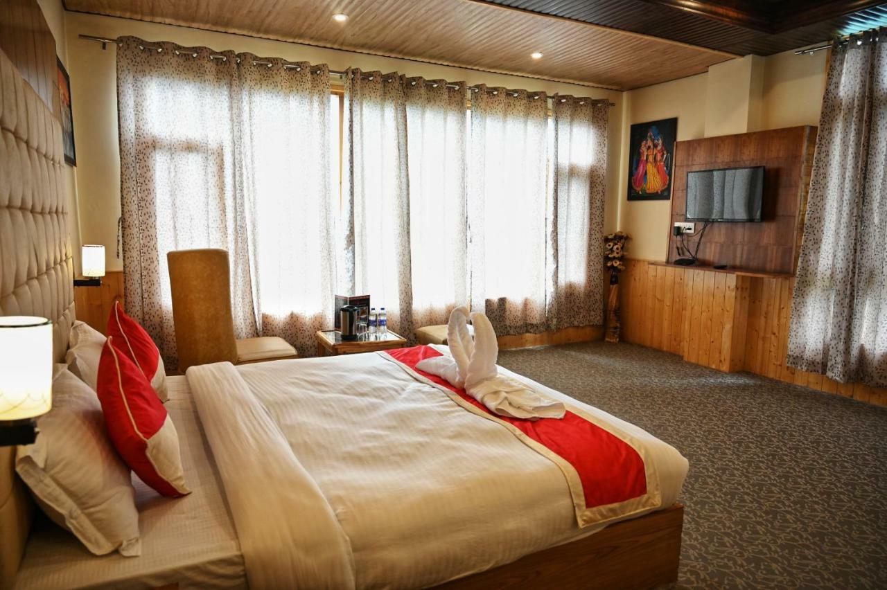 Hôtel Highq Manali Extérieur photo